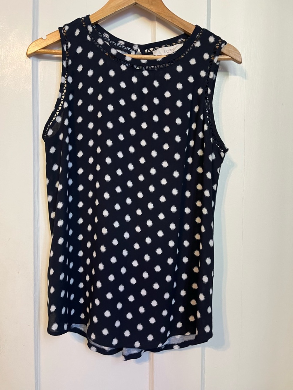 LOFT Navy Sleeveless Dot Print Tabk